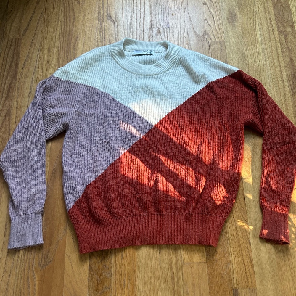Colorblock crew neck sweater